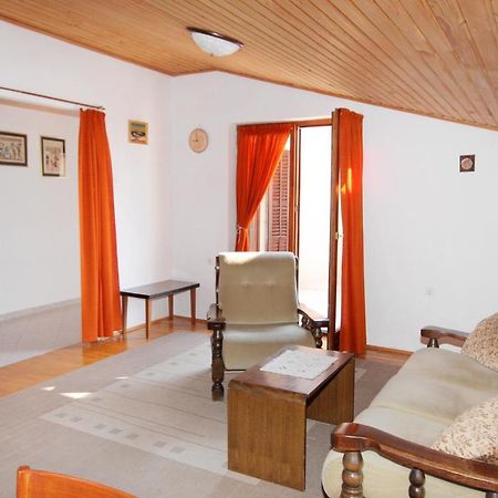 Apartments With A Parking Space Novi Vinodolski - 5587 ภายนอก รูปภาพ