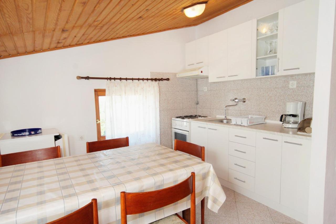 Apartments With A Parking Space Novi Vinodolski - 5587 ภายนอก รูปภาพ