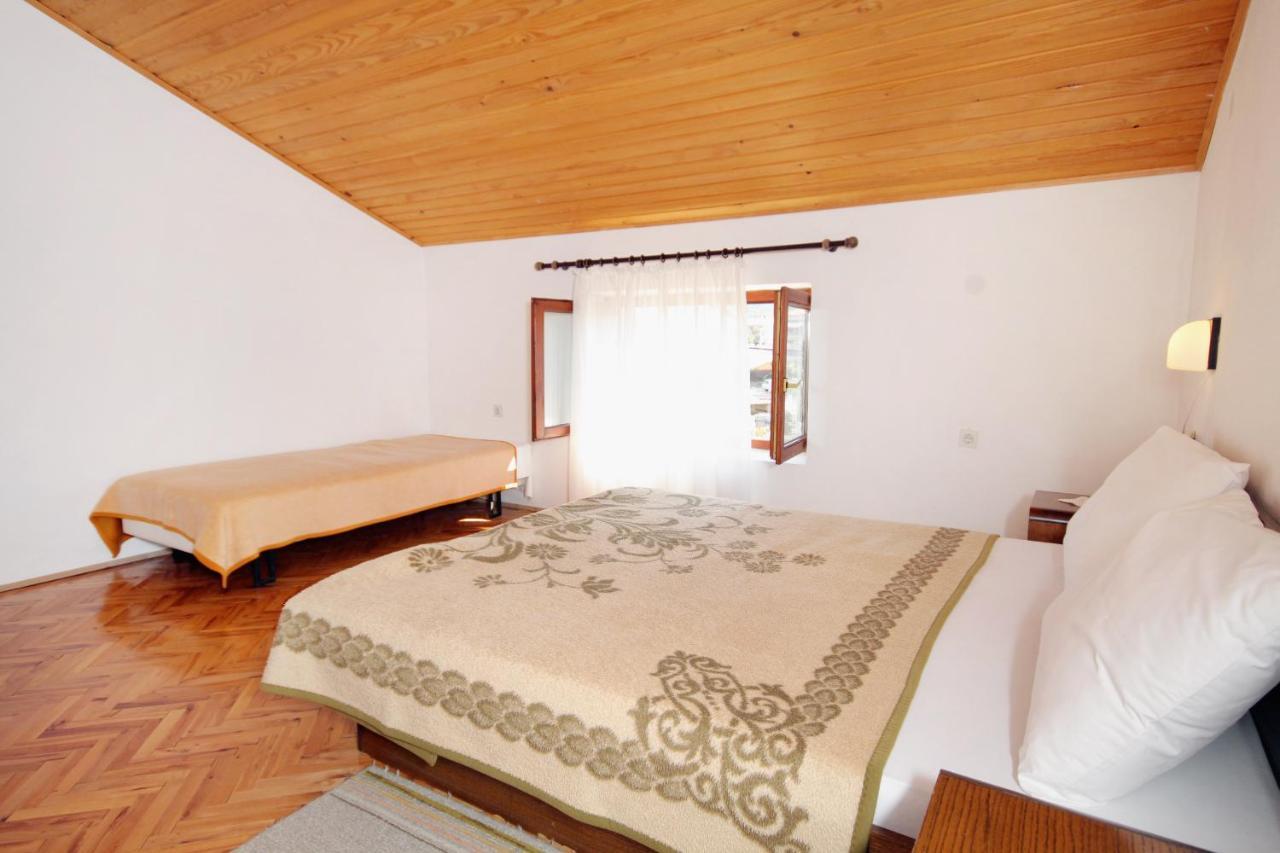 Apartments With A Parking Space Novi Vinodolski - 5587 ภายนอก รูปภาพ