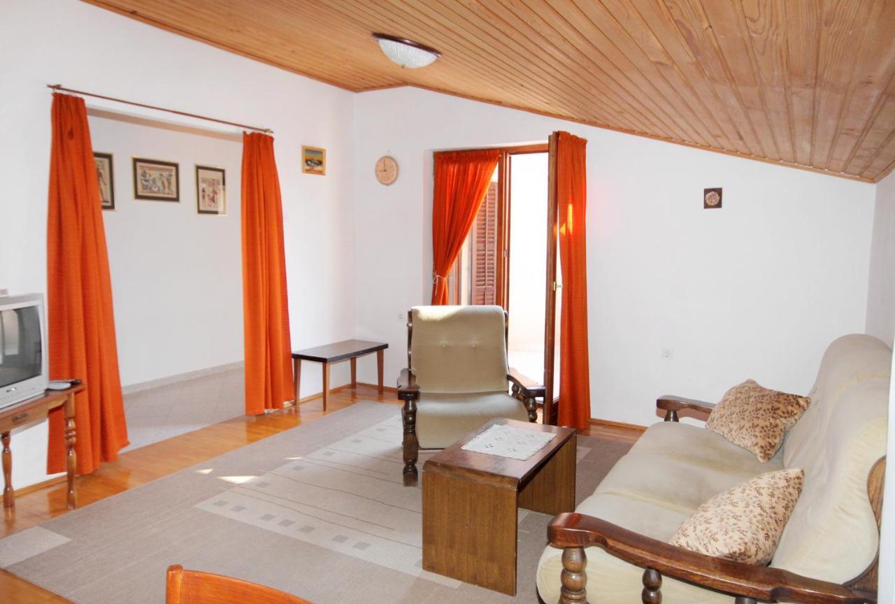 Apartments With A Parking Space Novi Vinodolski - 5587 ภายนอก รูปภาพ