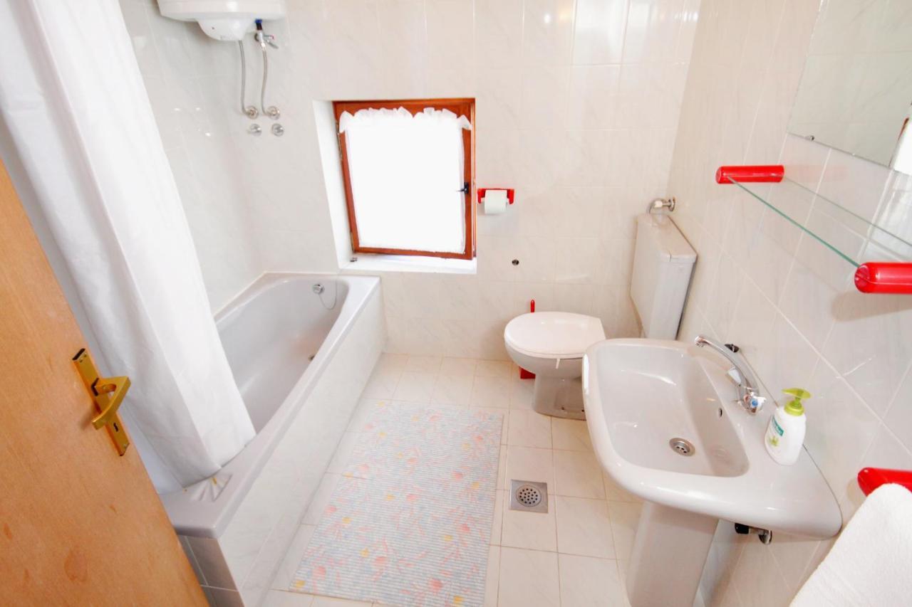 Apartments With A Parking Space Novi Vinodolski - 5587 ภายนอก รูปภาพ